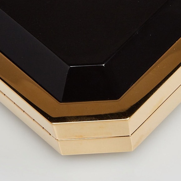 CHANEL RUNWAY BAG - Picture 11 of 13